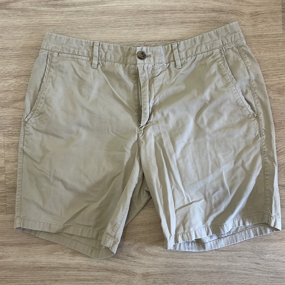 BONOBOS KHAKI CHINO SHORTS